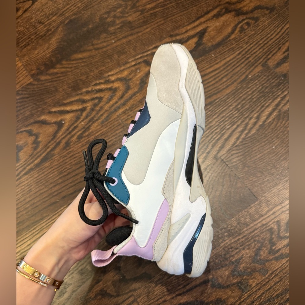 Puma Thunder Rive Gauche Womens
Synthetic Lace Up Trainers 369452 01 - Picture 15 of 16
